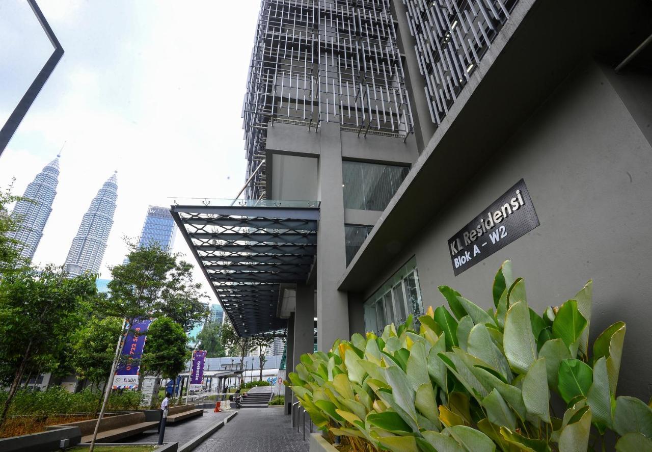 Saloma Kl Residensi Kg Baru